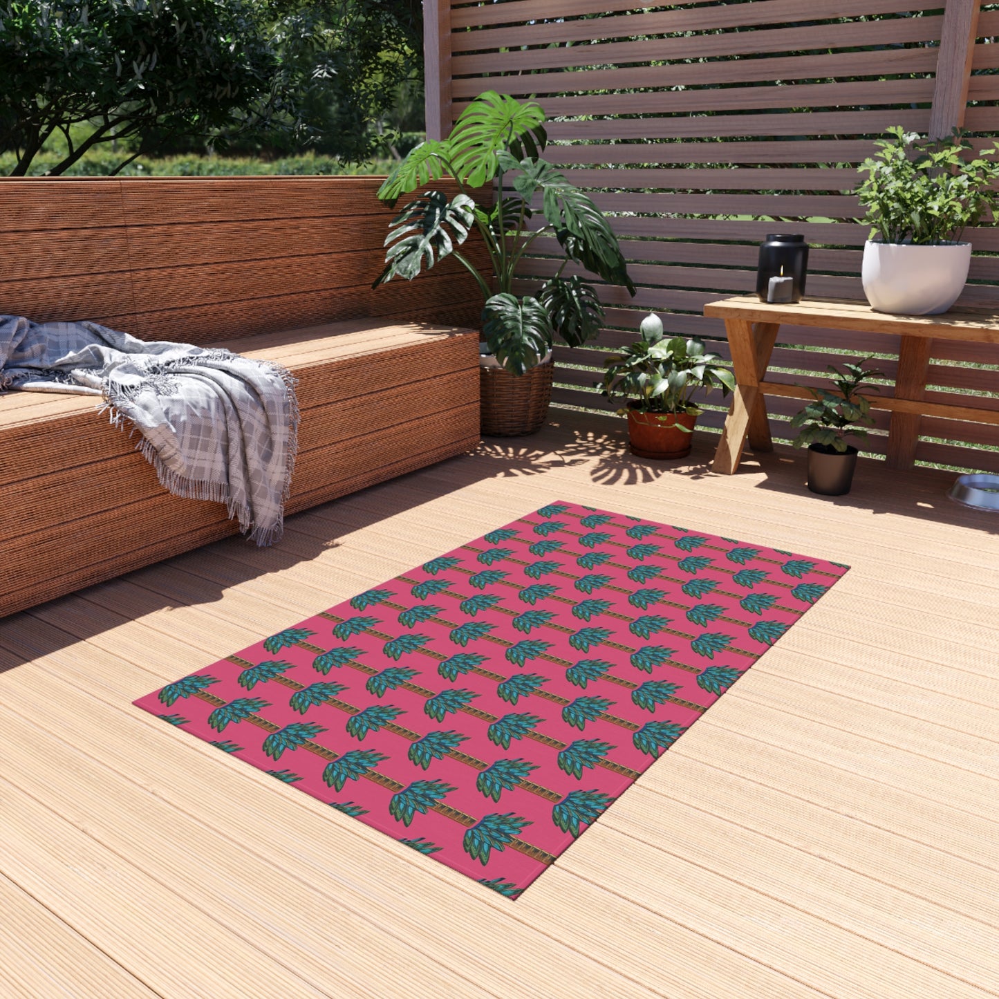Tiki Palm Fuscia Indoor/Outdoor Rug